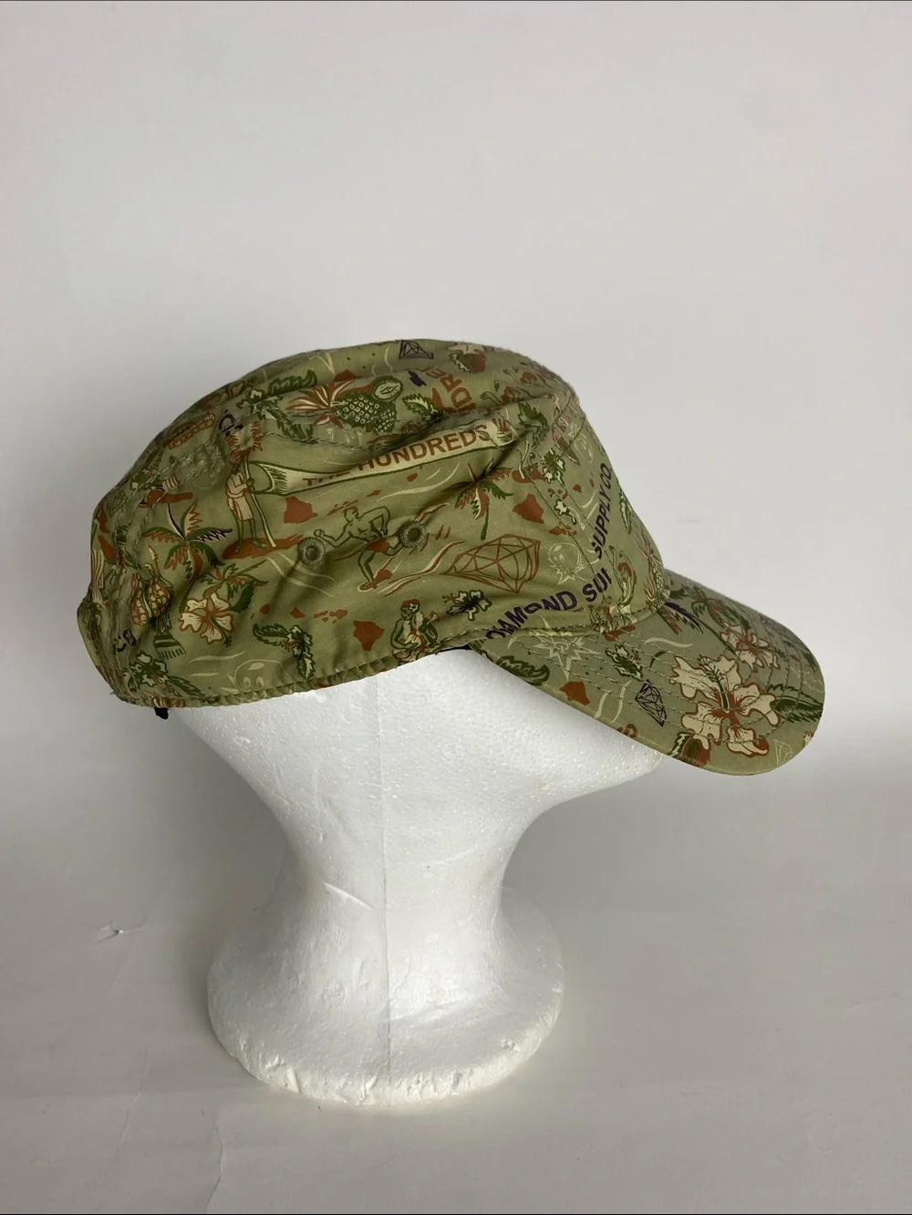 The hundreds x Diamond Supply Hawaiian Hat Strap back Cap Men